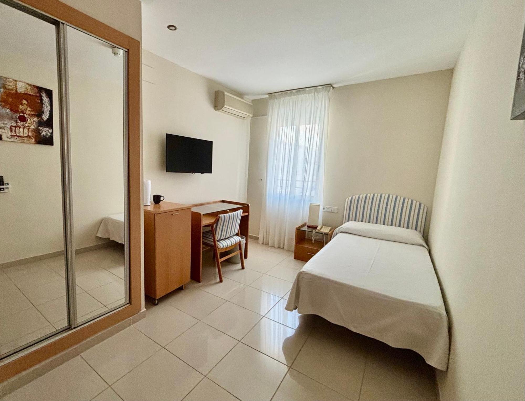 Hotel La Cala Finestrat Cala de Finestrat Bagian luar foto
