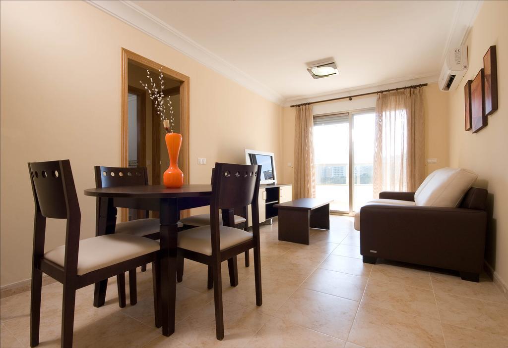 Hotel La Cala Finestrat Cala de Finestrat Ruang foto